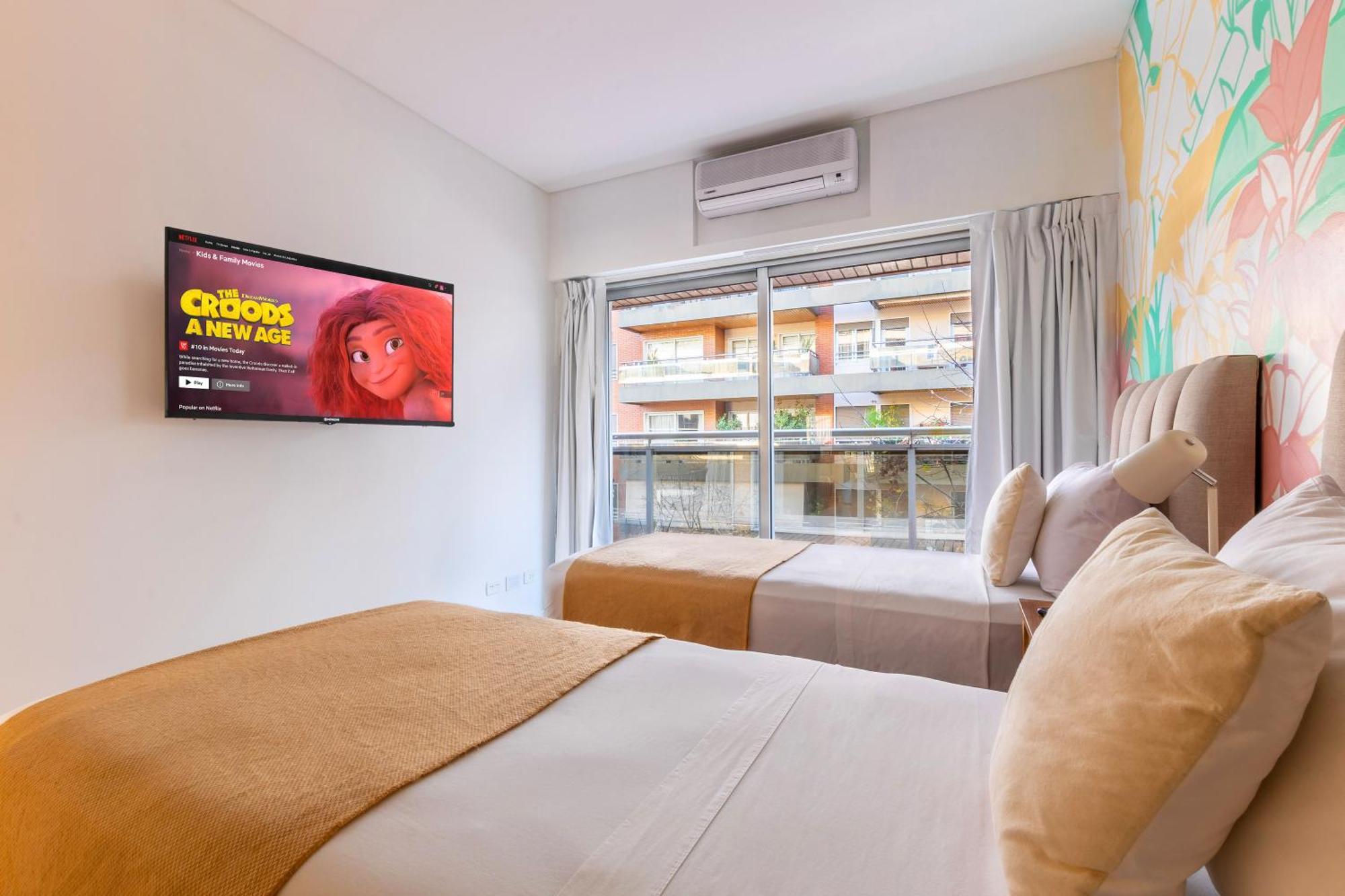 Family Apartment With Puente De La Mujer View In Puerto Madero Buenos Aires Exterior foto